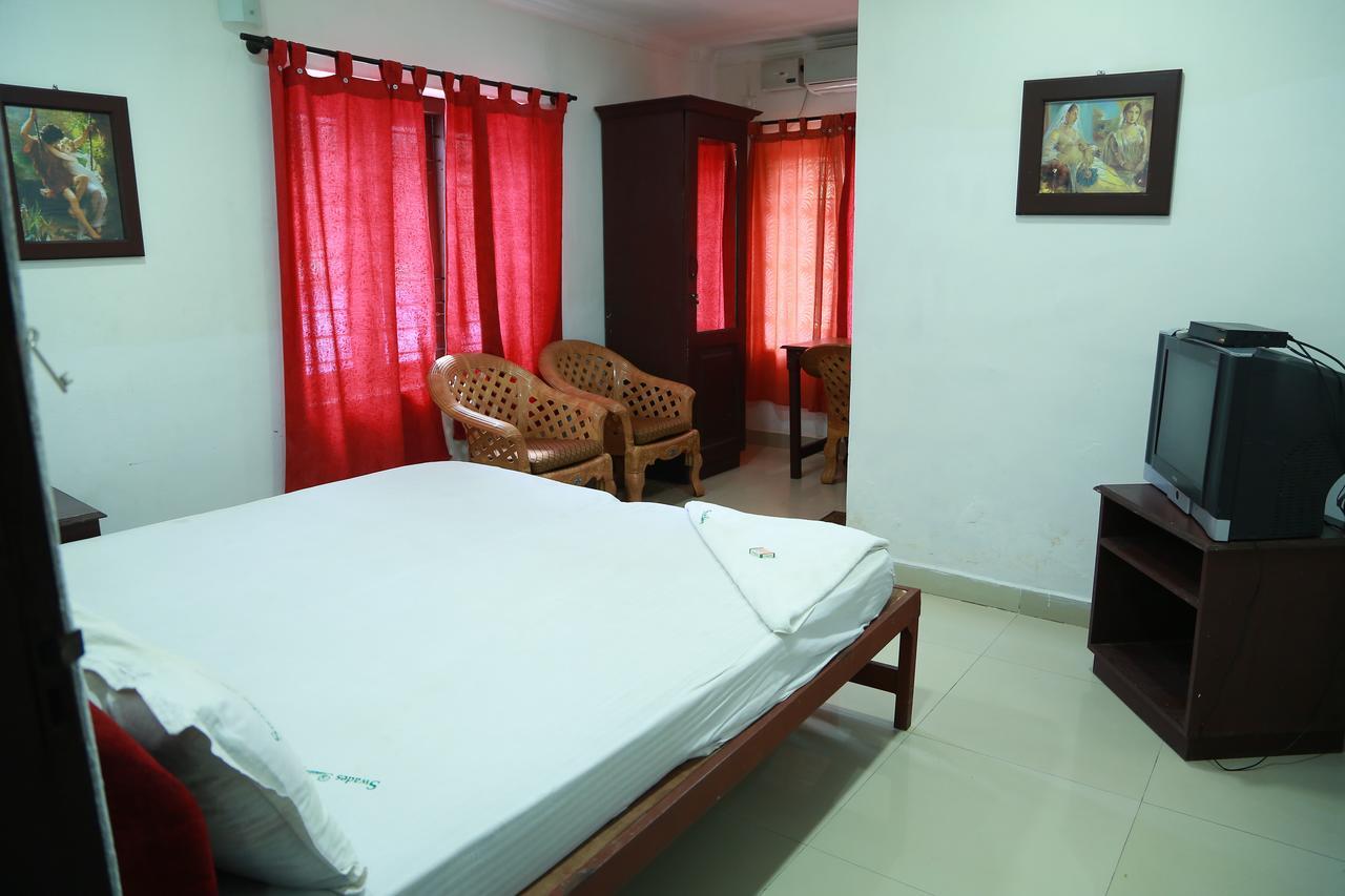 Swades Residency Hotel Cheruvalli Exterior photo
